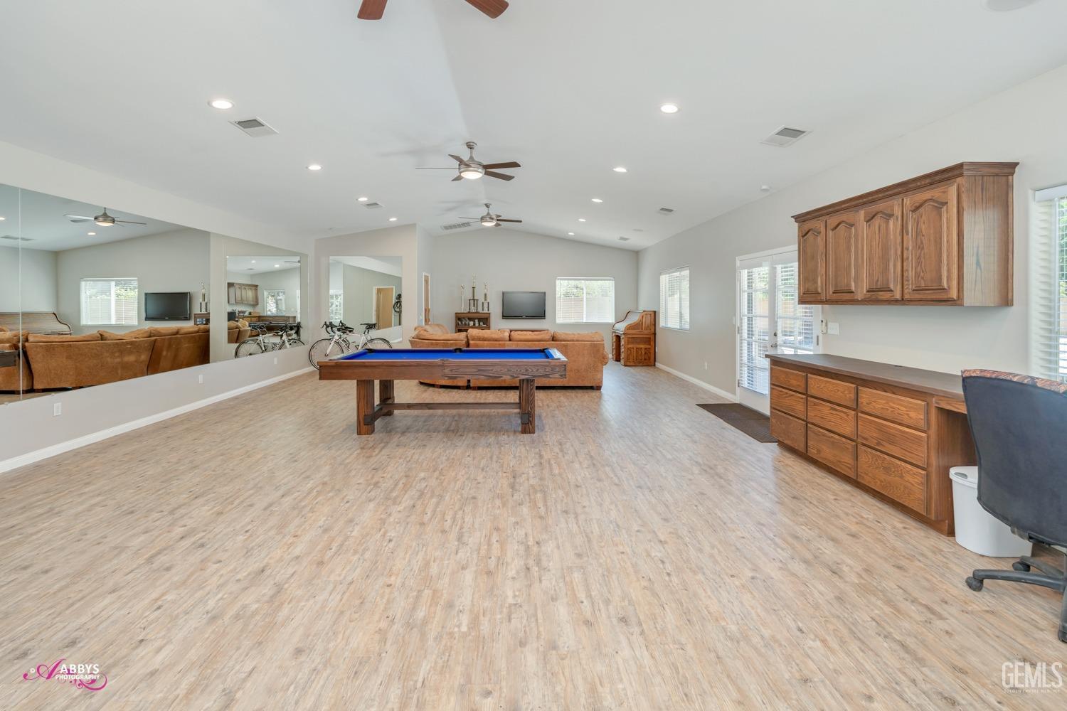 15801 Manon Drive