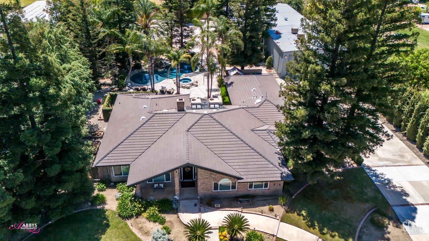 15801 Manon Drive