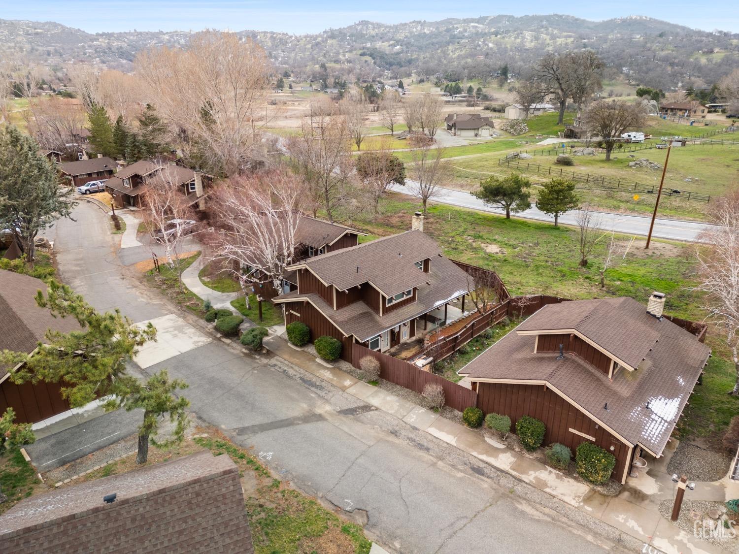 101 Meadow Lakes Drive
