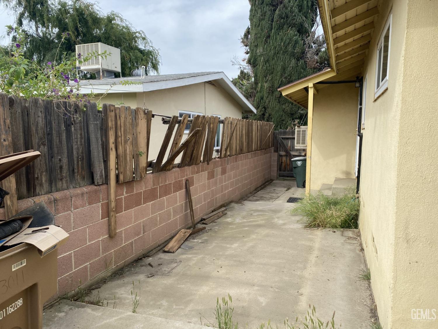 3011 Berger Street