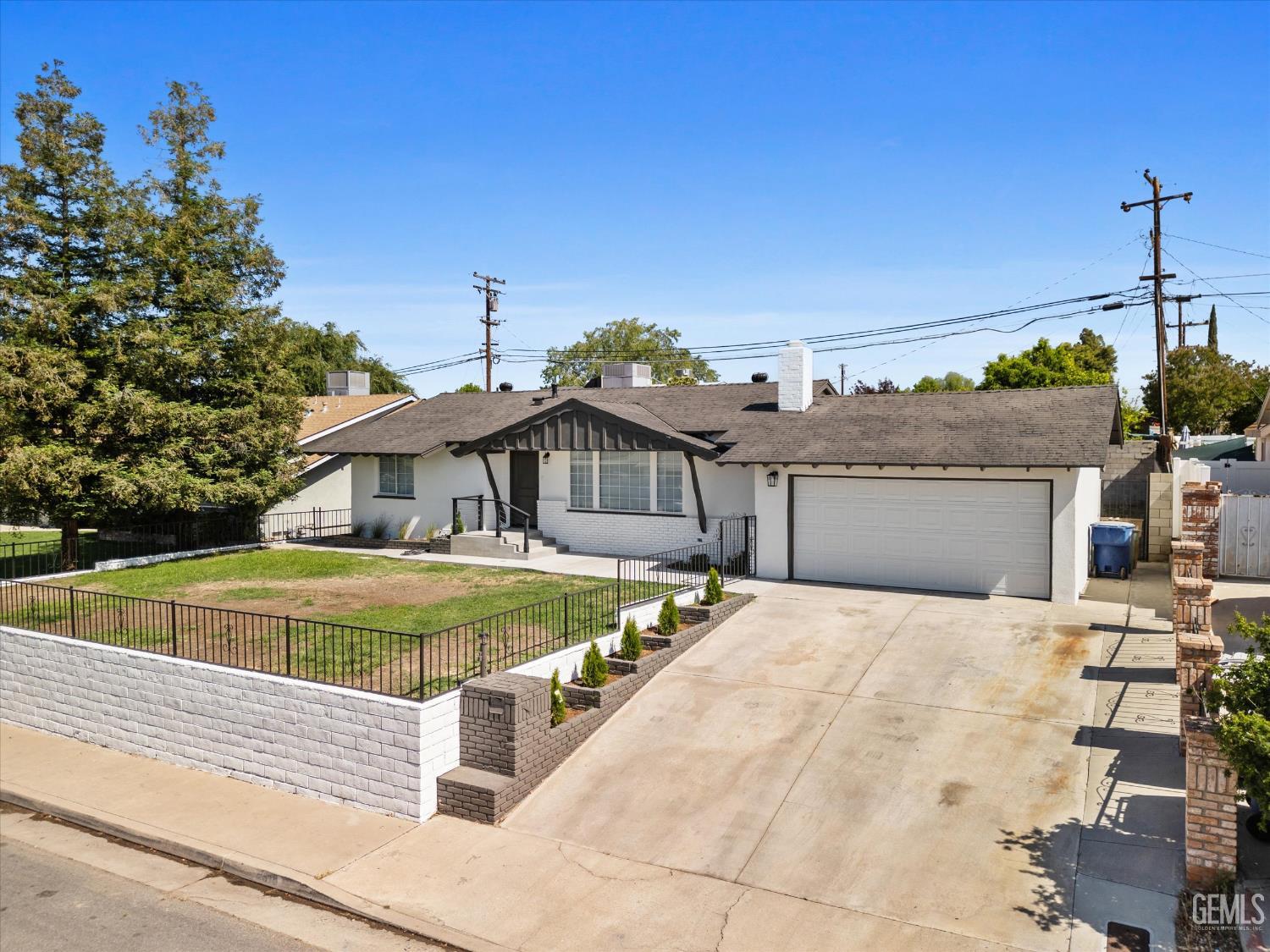2518 Blade Avenue