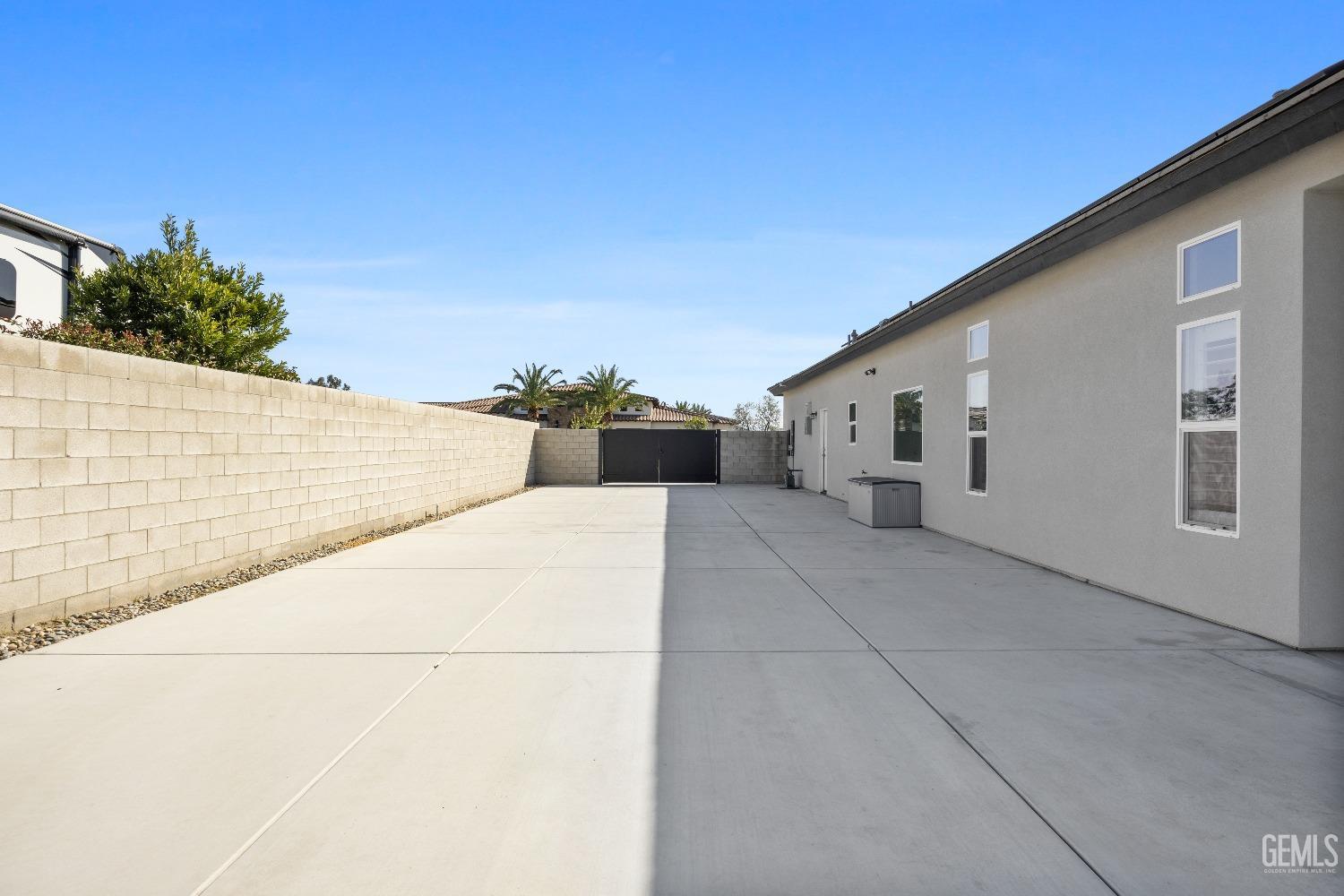 16612 Bellewood Place