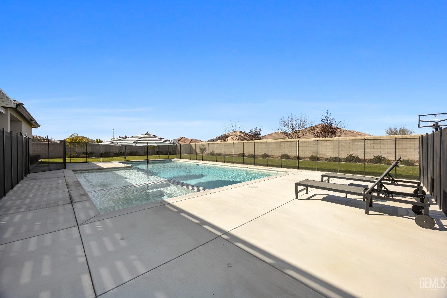 16612 Bellewood Place