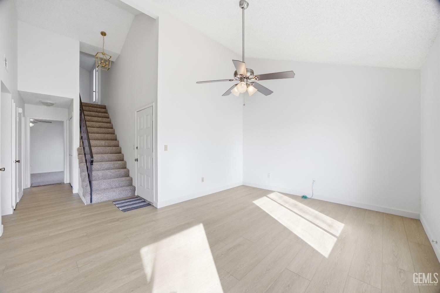 5300 Dunsmuir Road Unit: 20
