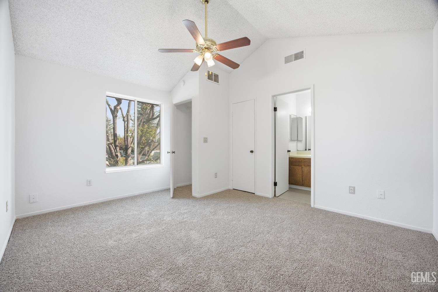 5300 Dunsmuir Road Unit: 20