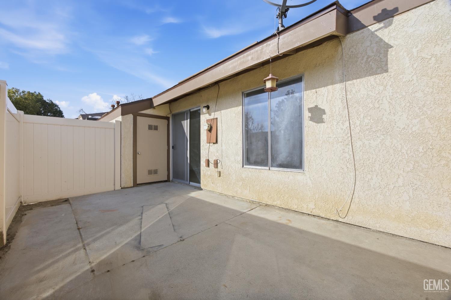 5300 Dunsmuir Road Unit: 20