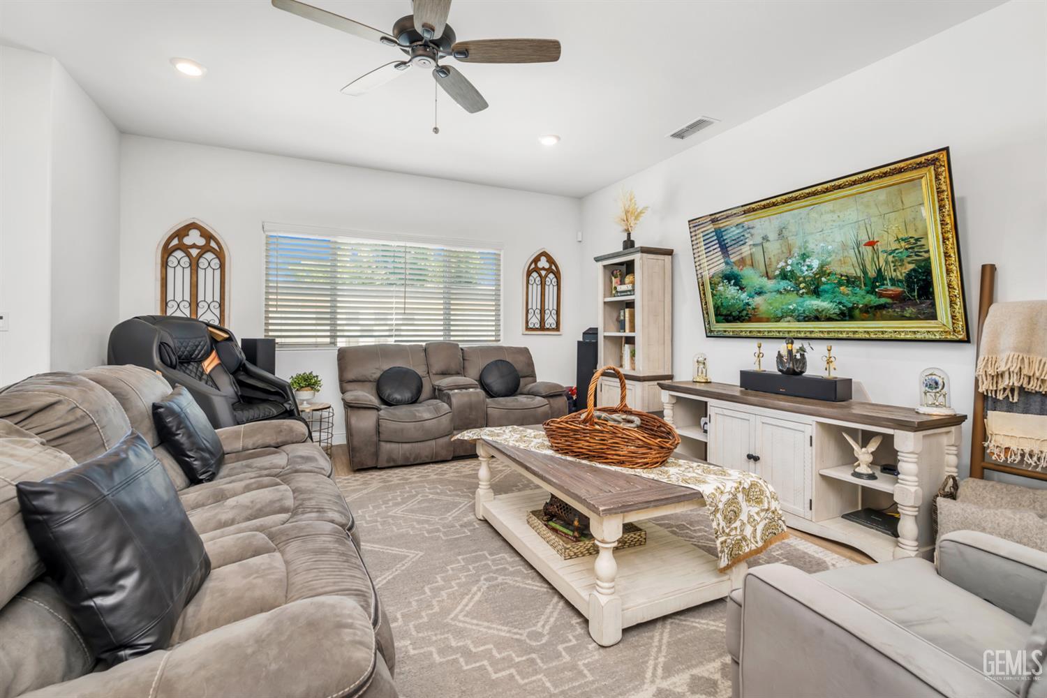 3309 Twin Knolls Lane