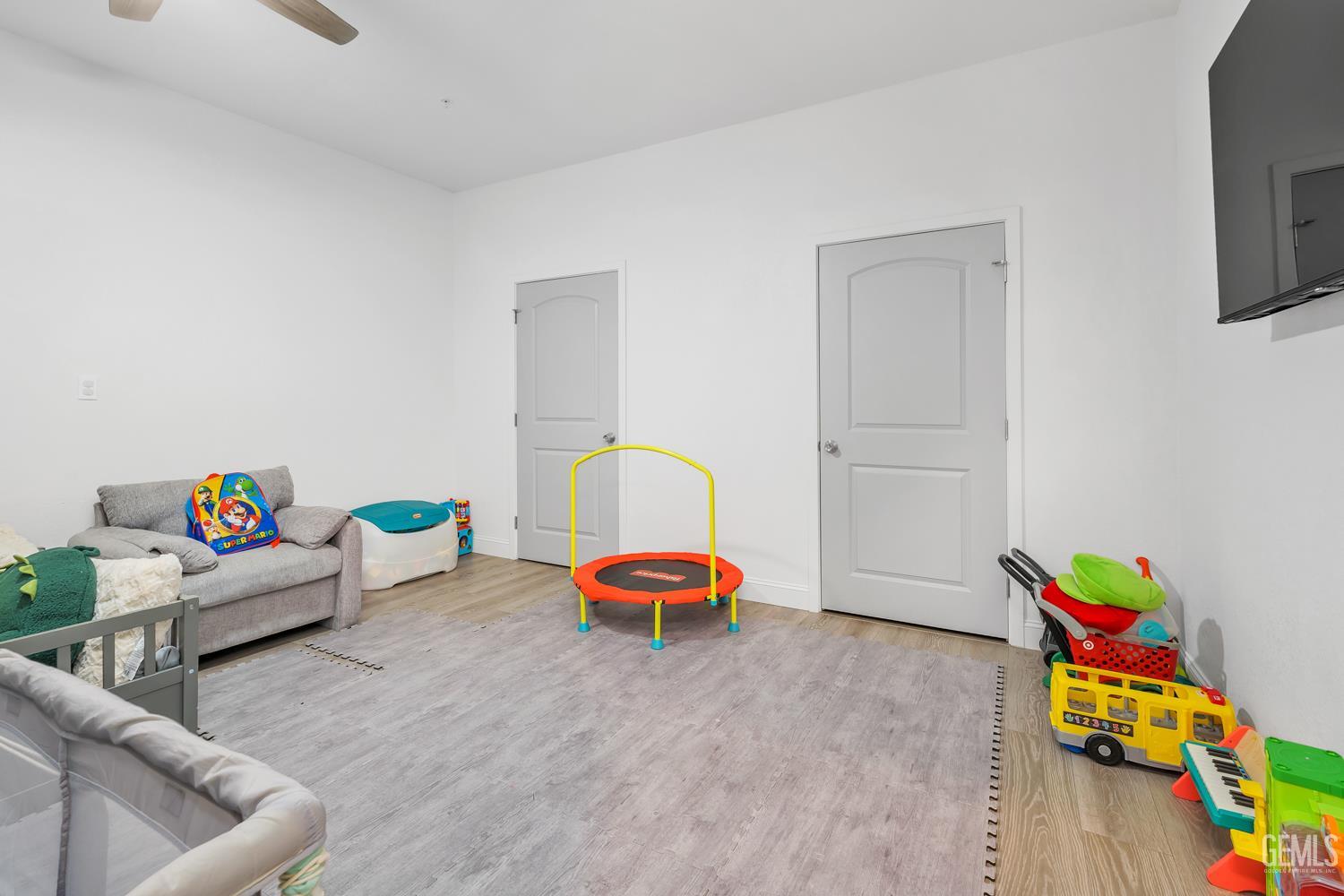3309 Twin Knolls Lane
