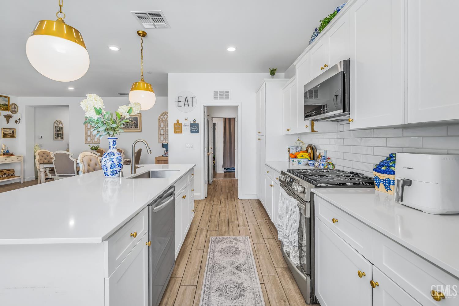 3309 Twin Knolls Lane