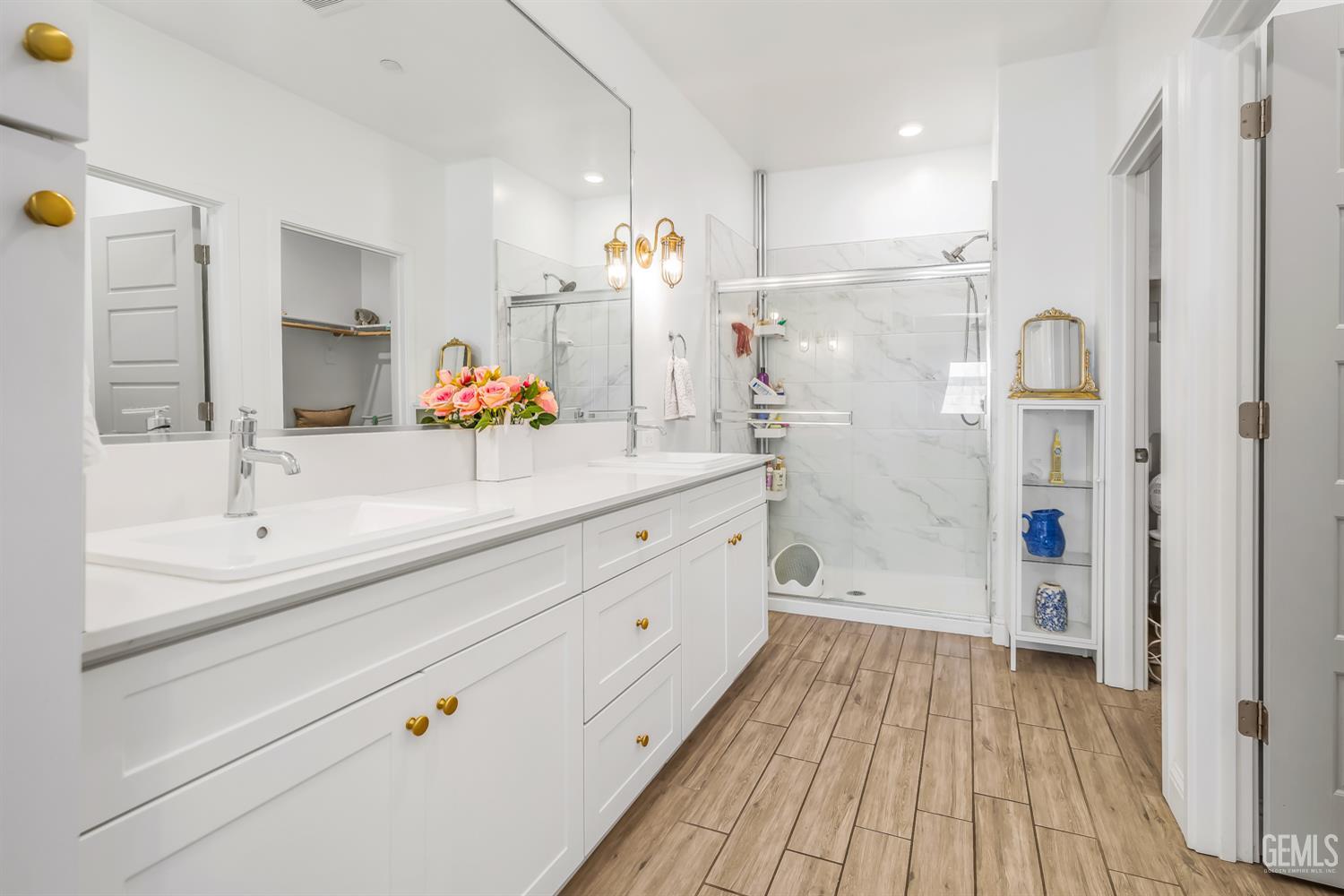 3309 Twin Knolls Lane