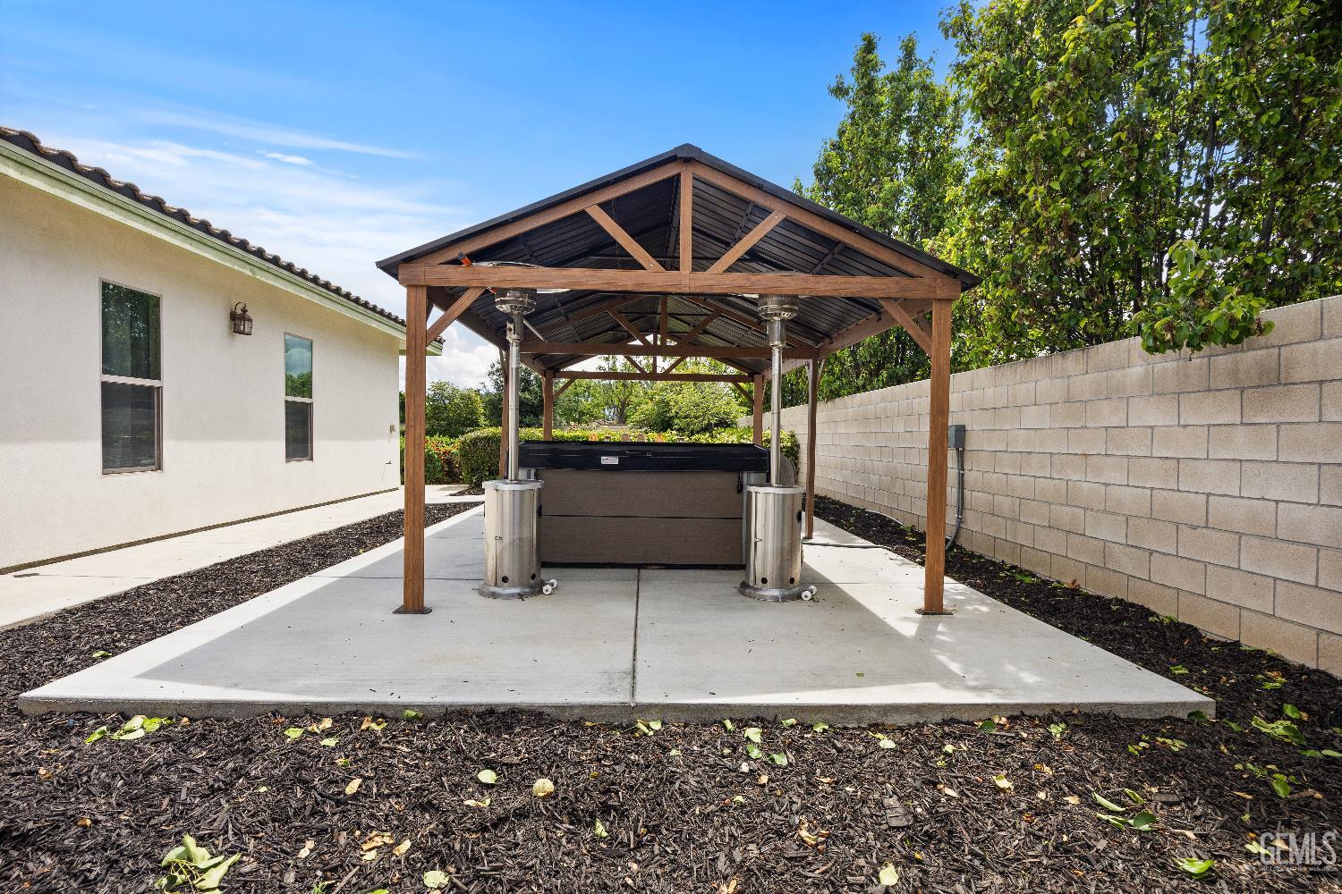 15521 Georges letour Avenue