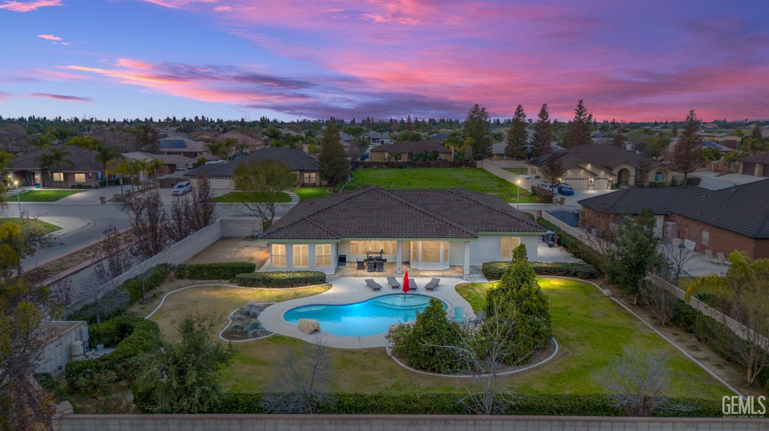 15521 Georges Letour Avenue Bakersfield CA