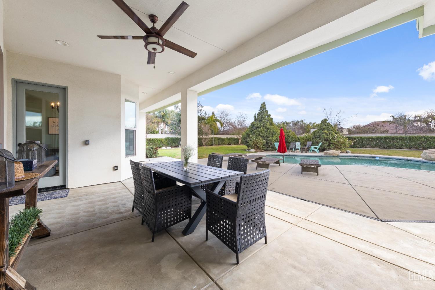 15521 Georges letour Avenue
