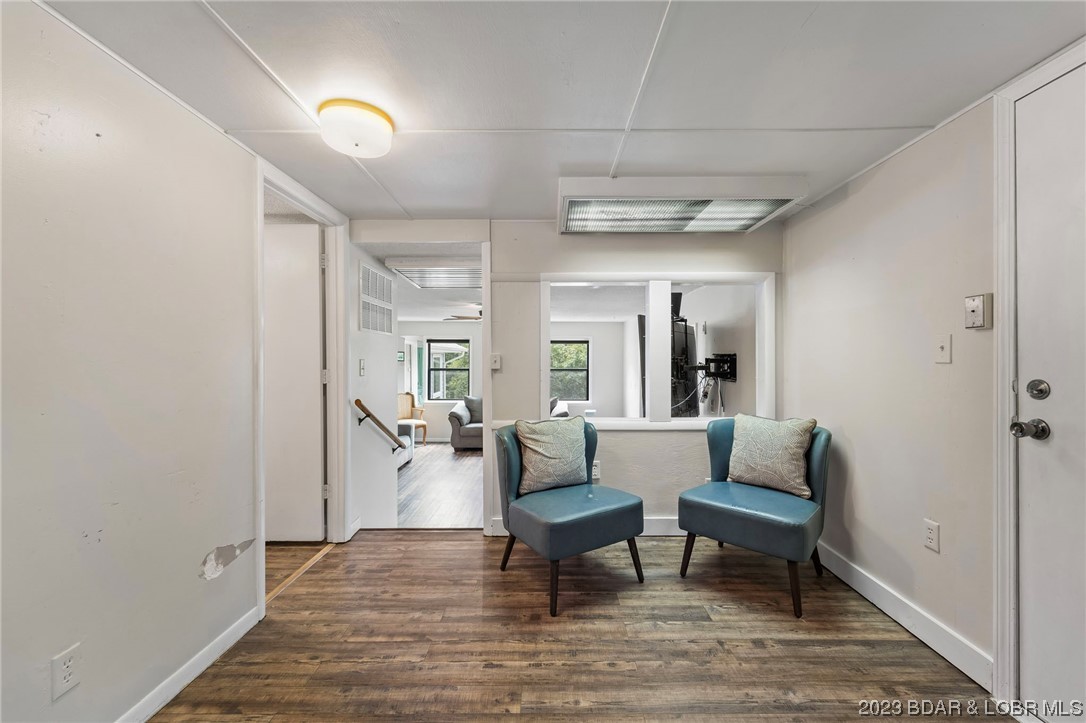 18 Trail Road