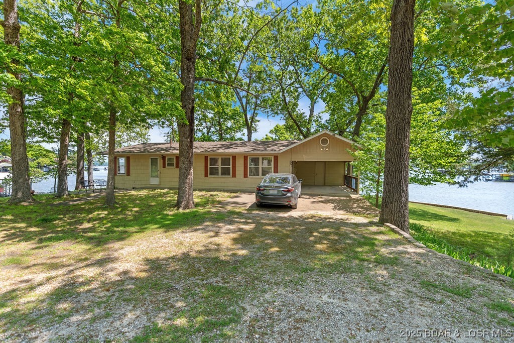 55 Poseidon Court