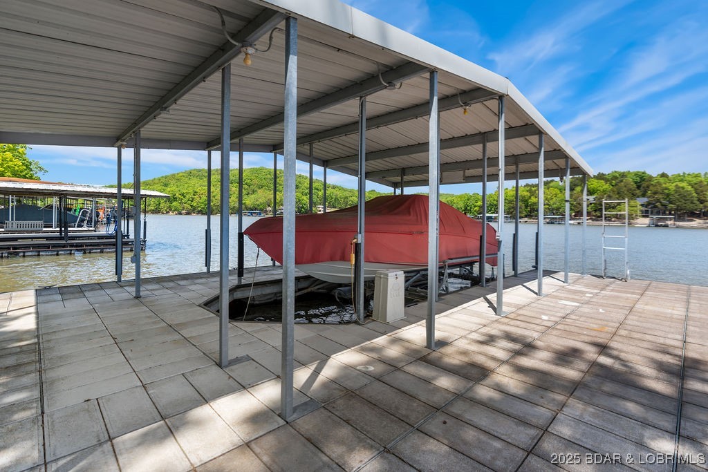 55 Poseidon Court