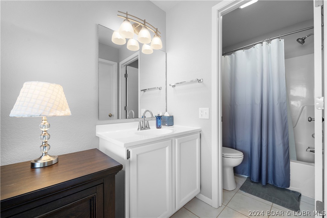 2500 Bay Point Lane 231
