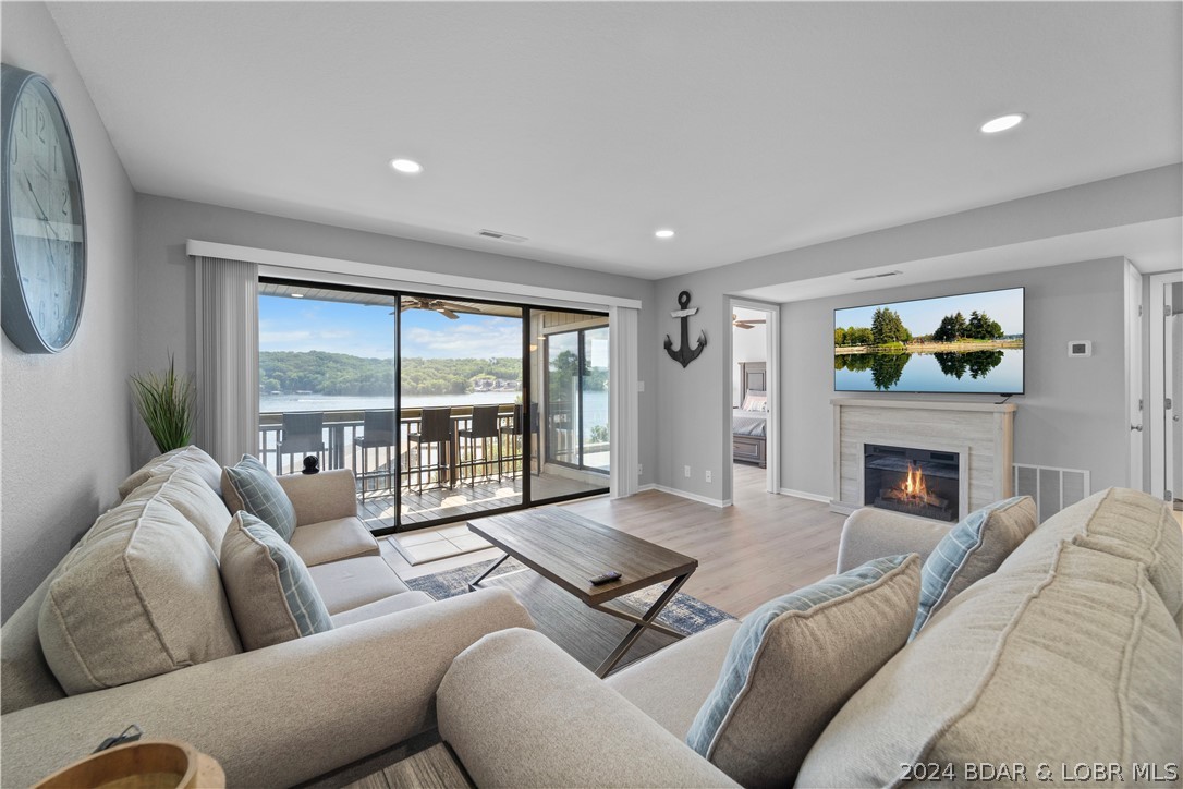 2500 Bay Point Lane 231