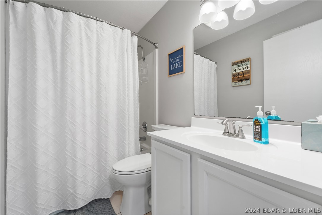 2500 Bay Point Lane 231