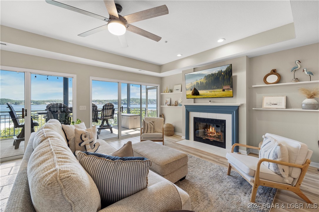 354 West Palisades Condo Drive 1B