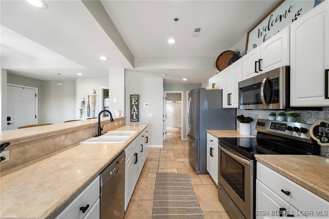 354 West Palisades Condo Drive 1B