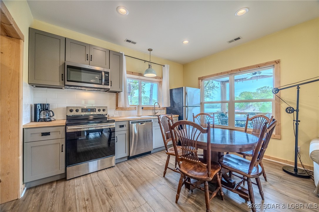 671 Brush Creek Road
