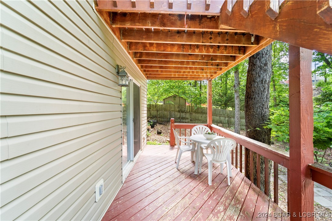 4731 Harbor Heights Lane