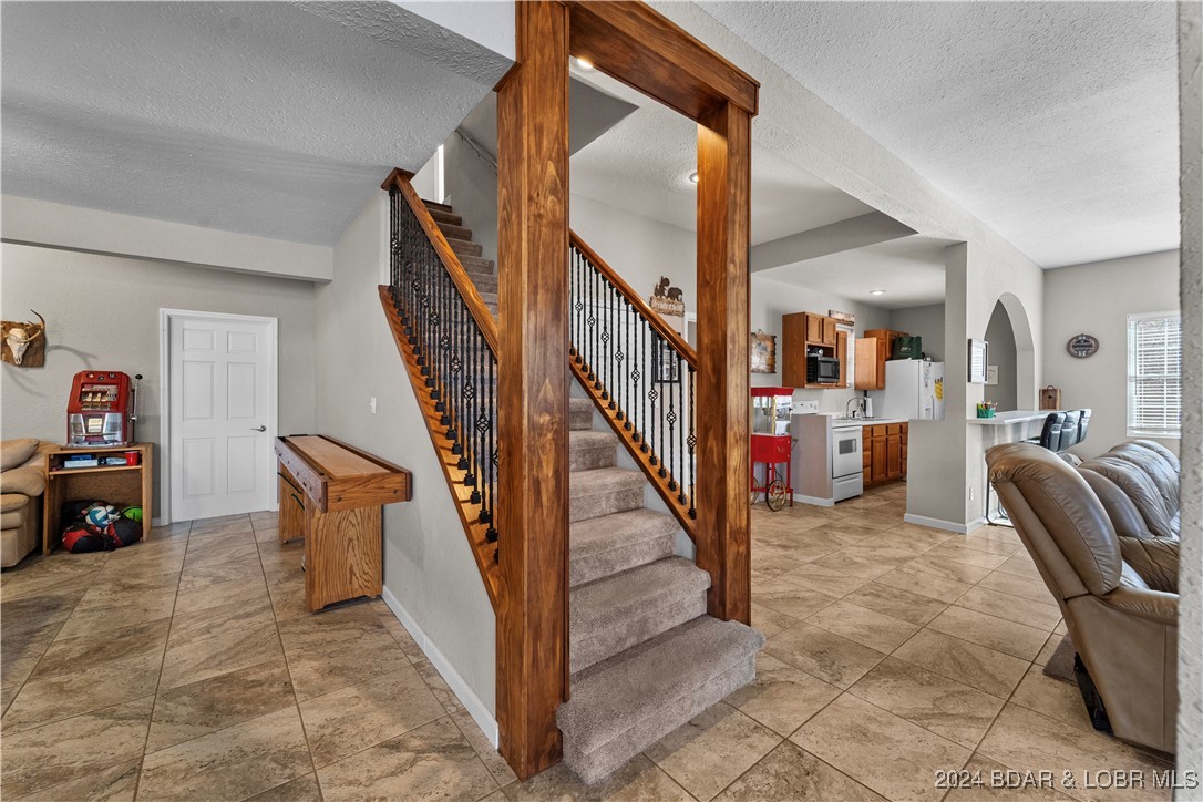 270 Veronica Lane