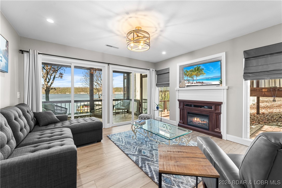6005 Baydy Peak Road 1004