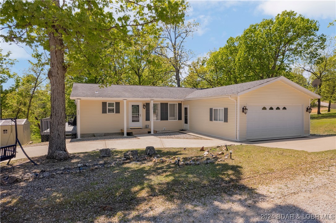 32 Lurhaven Circle