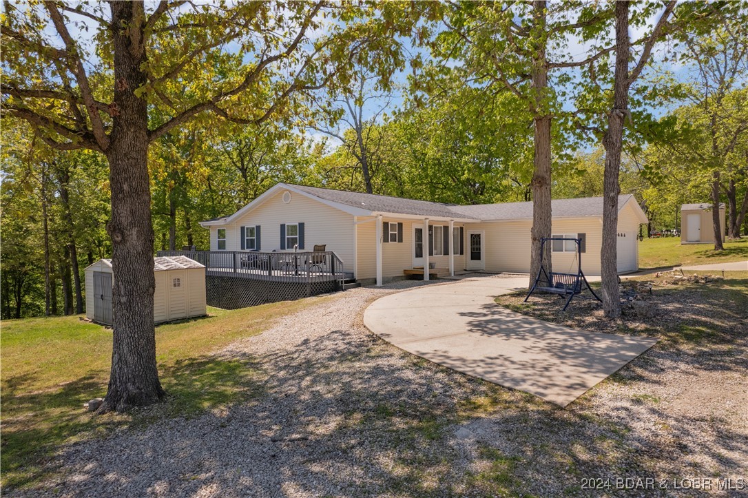 32 Lurhaven Circle