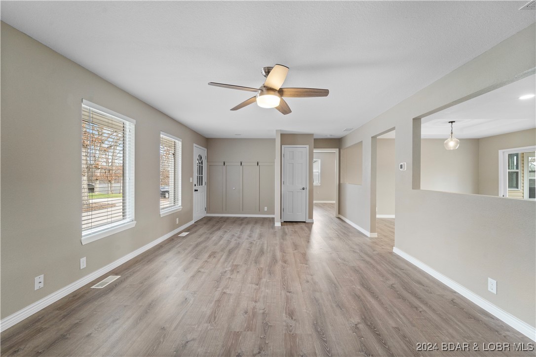 32 Lurhaven Circle