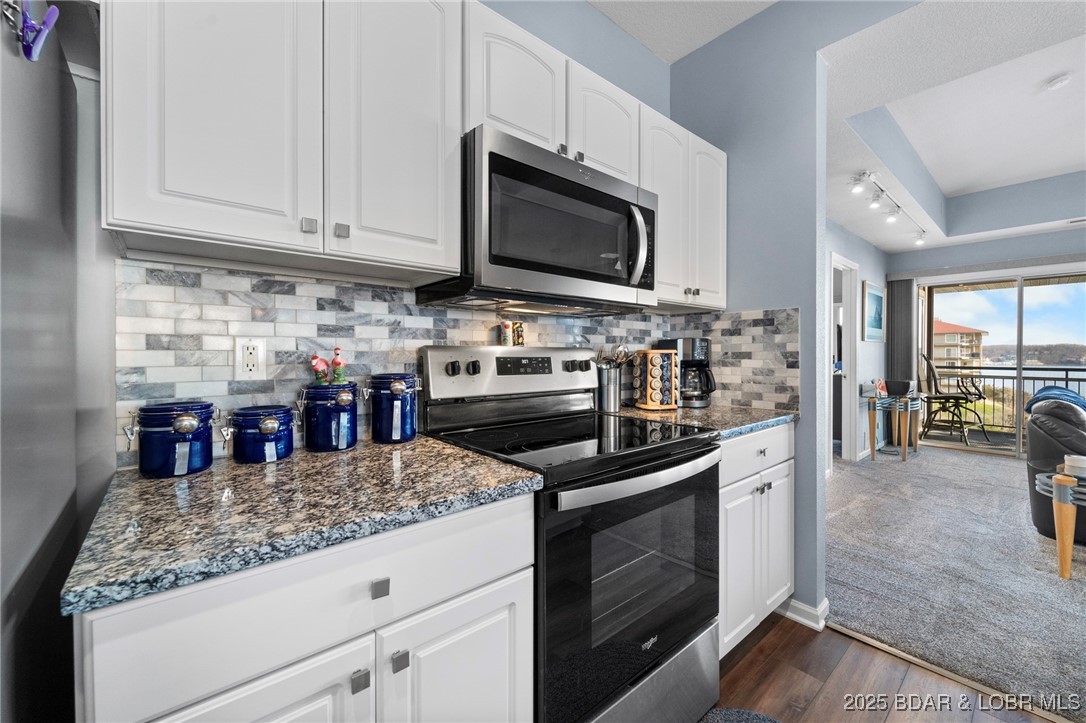 372 W. Palisades Condo Drive 4B