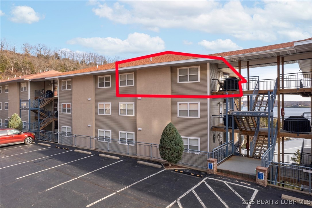 372 W. Palisades Condo Drive 4B
