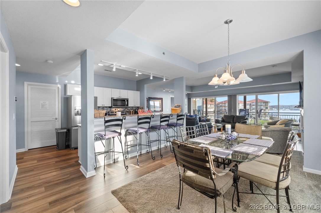 372 W. Palisades Condo Drive 4B