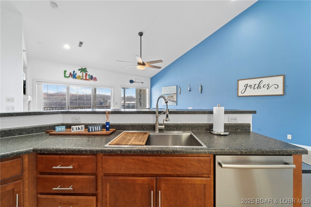 68 Lighthouse Road 344