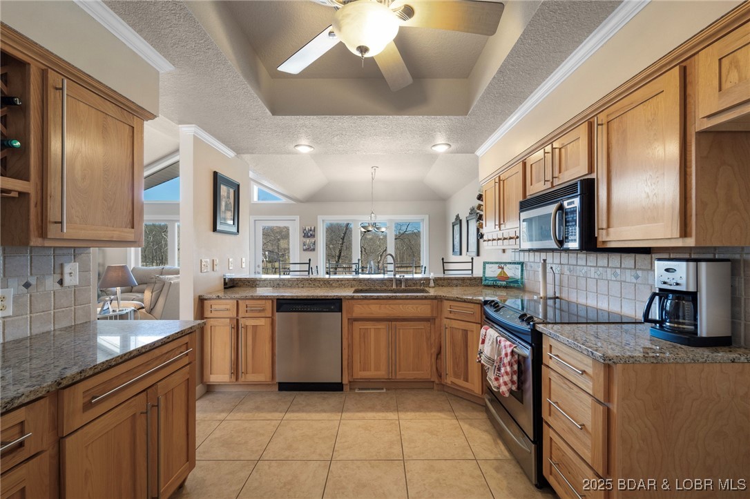 1247 Country Club Drive