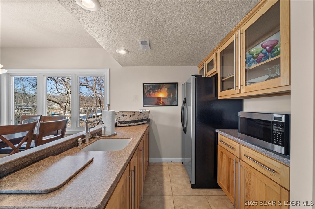 1247 Country Club Drive