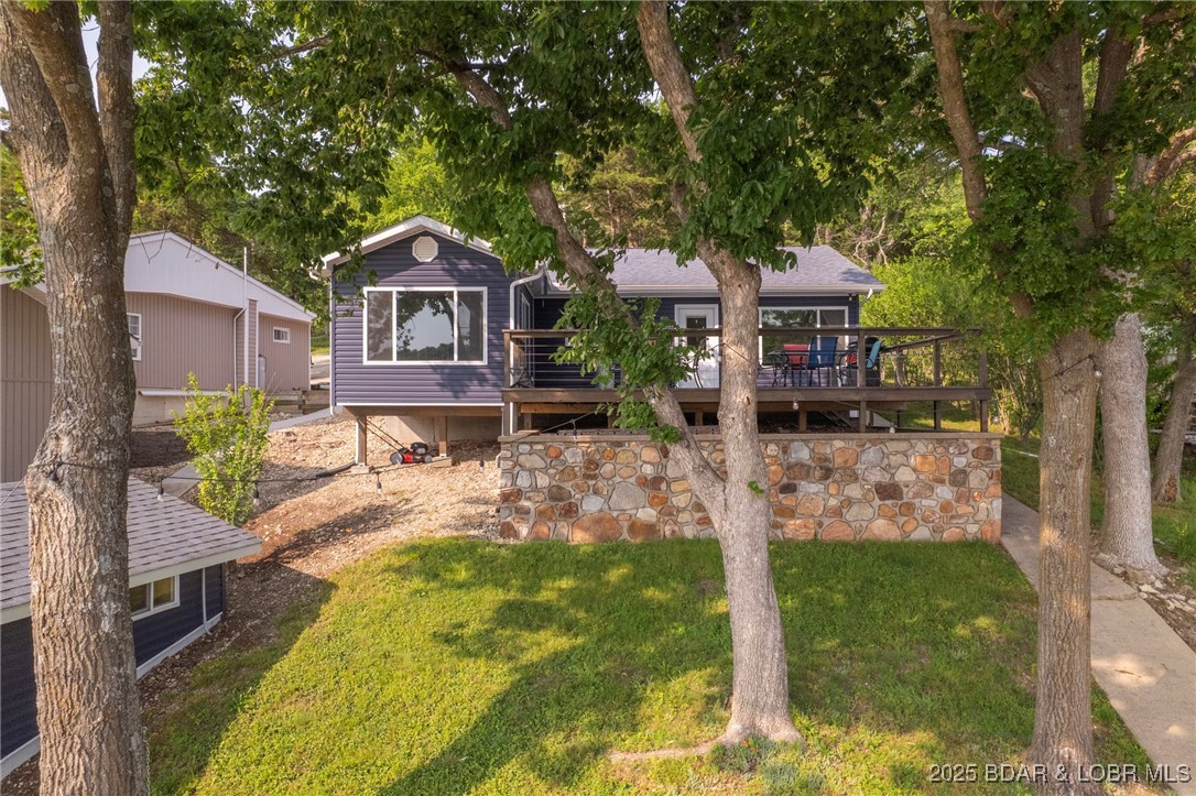 27570 Golden Point Lane
