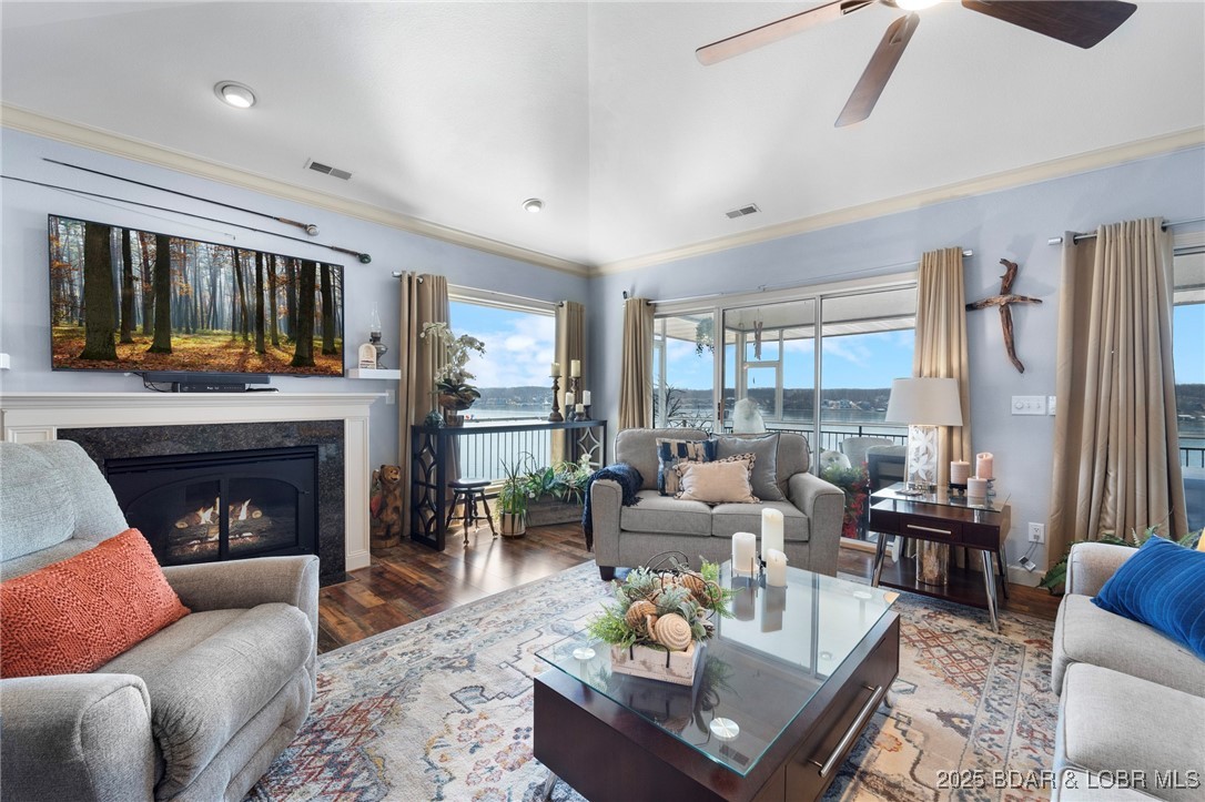 248 Palisades Condo Drive 4A