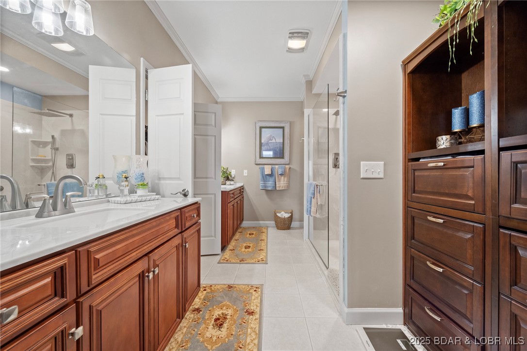 248 Palisades Condo Drive 4A