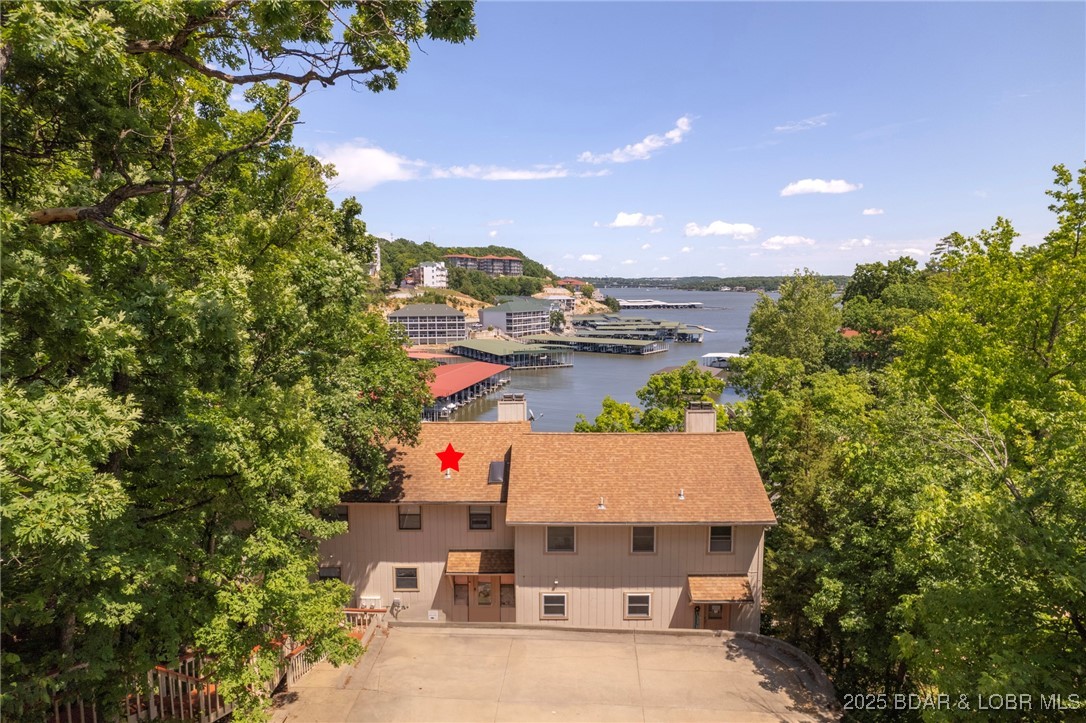 70 Ravenwood Drive
