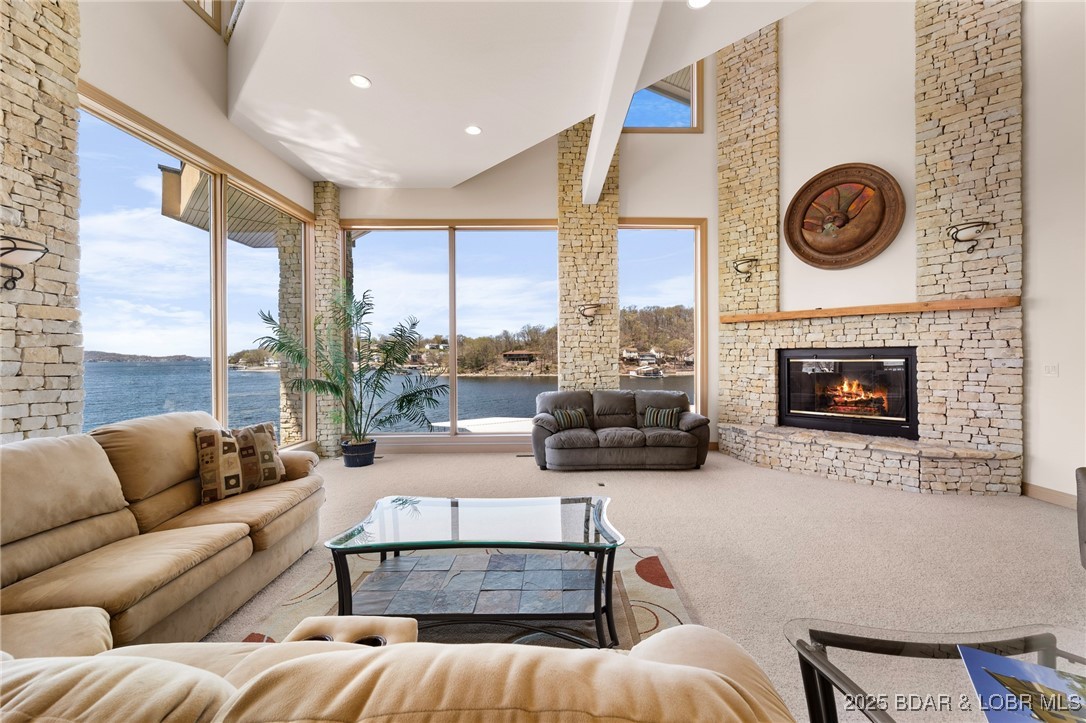 1145 Beacon Pointe Circle