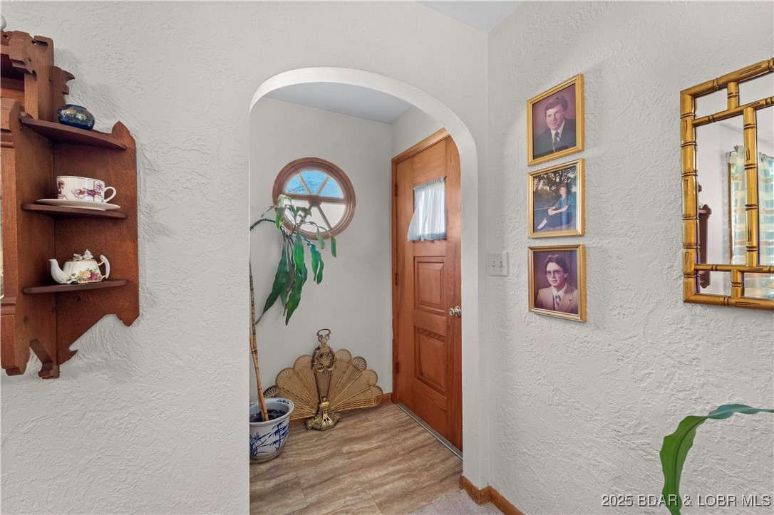 209 N Grand Avenue