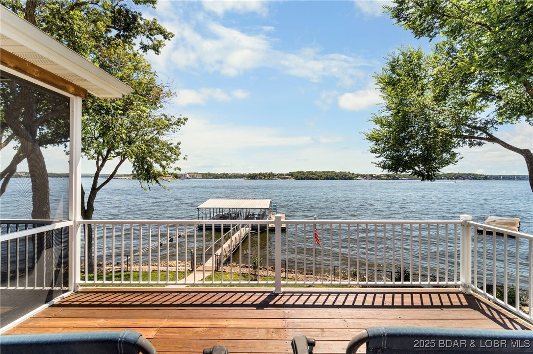 140 Old English Point