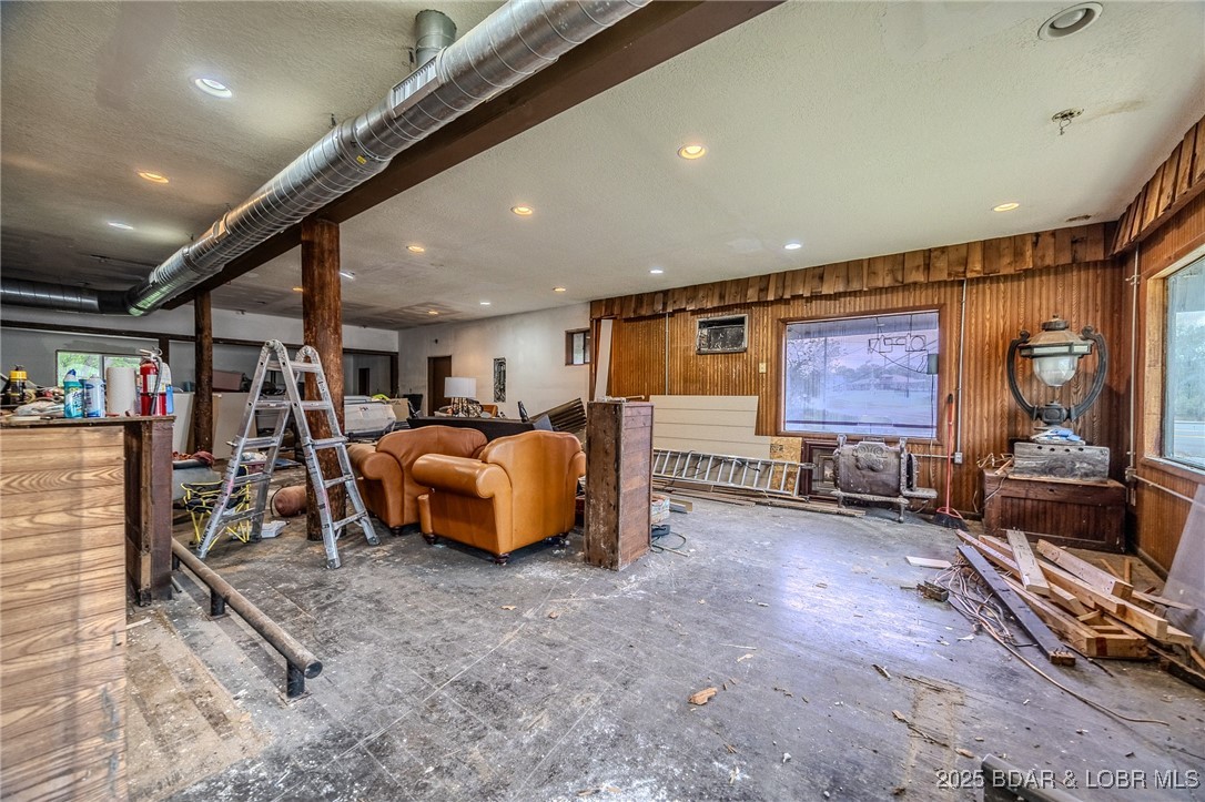 5347 Parkway