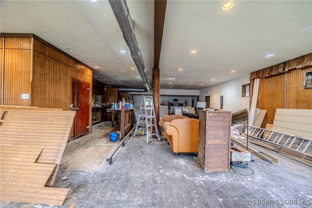 5347 Parkway
