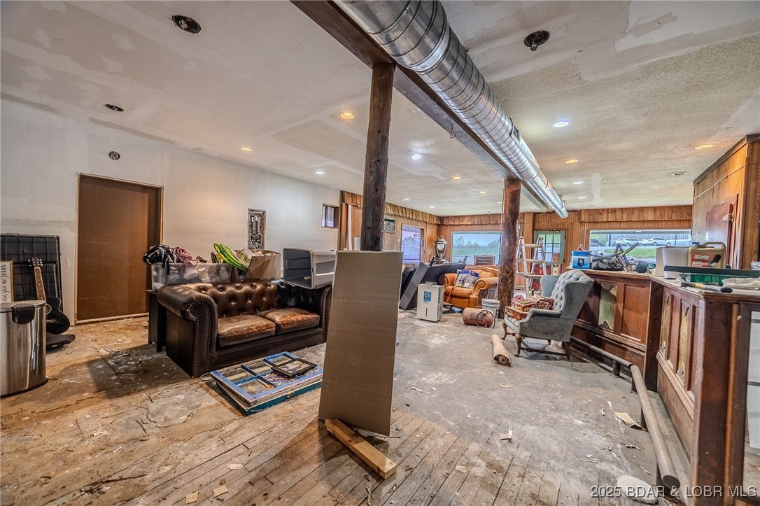 5347 Parkway