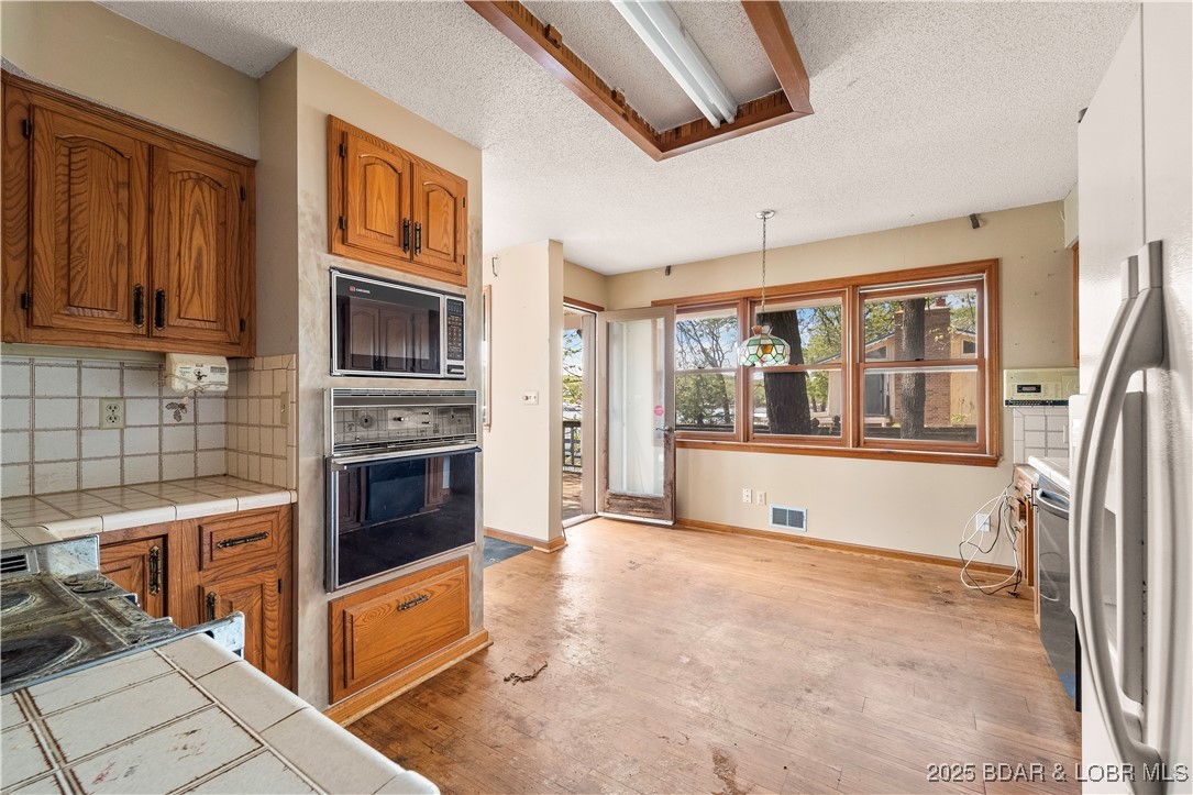 32995 Green Hills Road