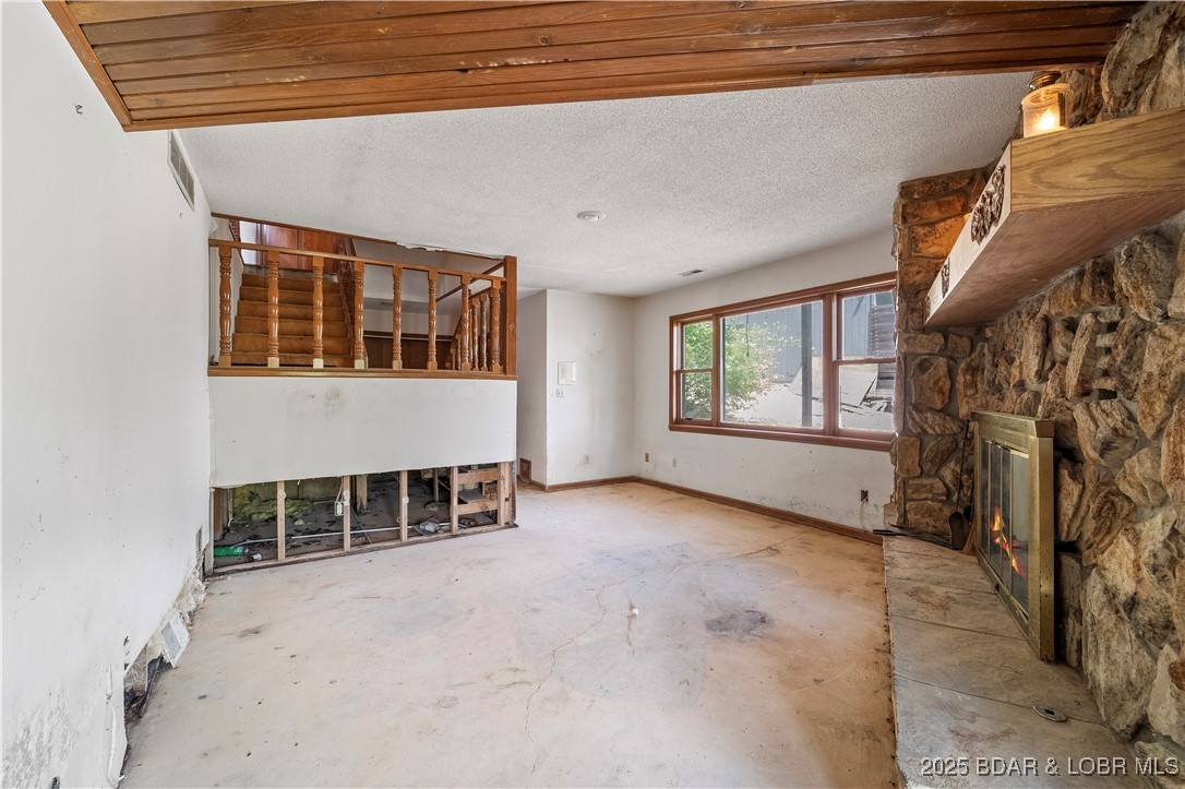 32995 Green Hills Road